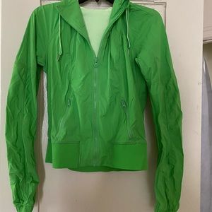 NWOT Lululemon Hoodie Size 6